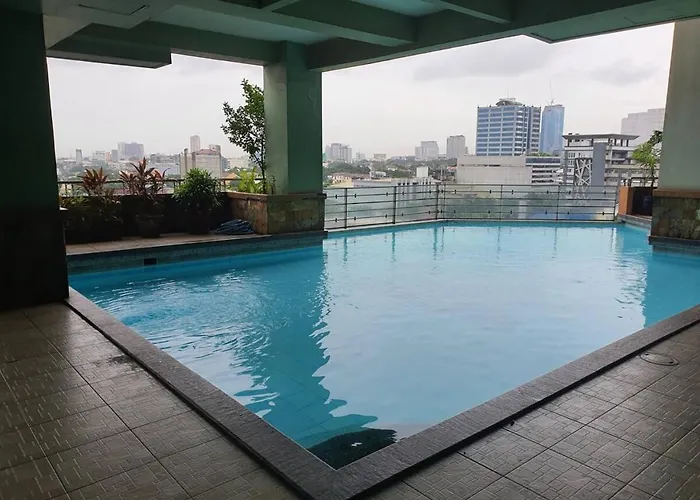 Themodernloft - Free Pool, Netflix, Ps4, & Ksing 公寓